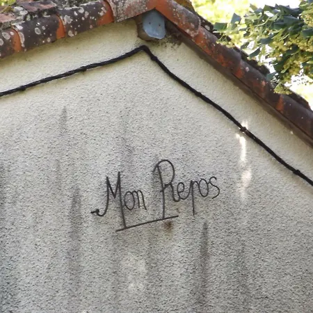 Mon Repos A Cote De L'eau